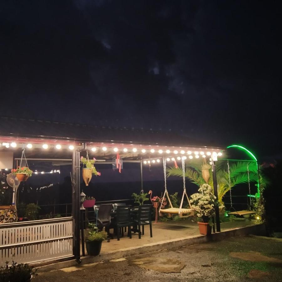 Kemeni Garden Ξενοδοχείο Μπατούμι Εξωτερικό φωτογραφία