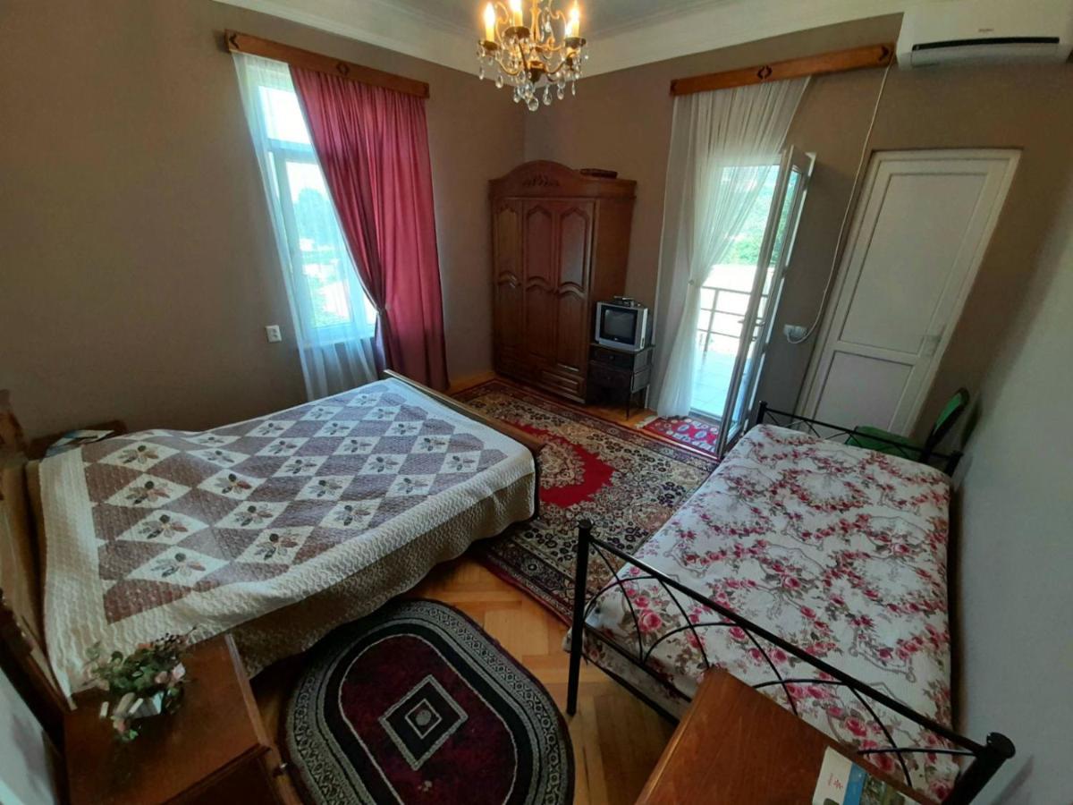 Kemeni Garden Ξενοδοχείο Μπατούμι Εξωτερικό φωτογραφία