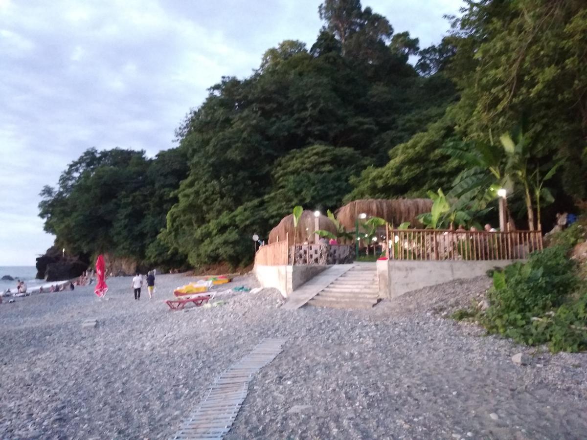 Kemeni Garden Ξενοδοχείο Μπατούμι Εξωτερικό φωτογραφία